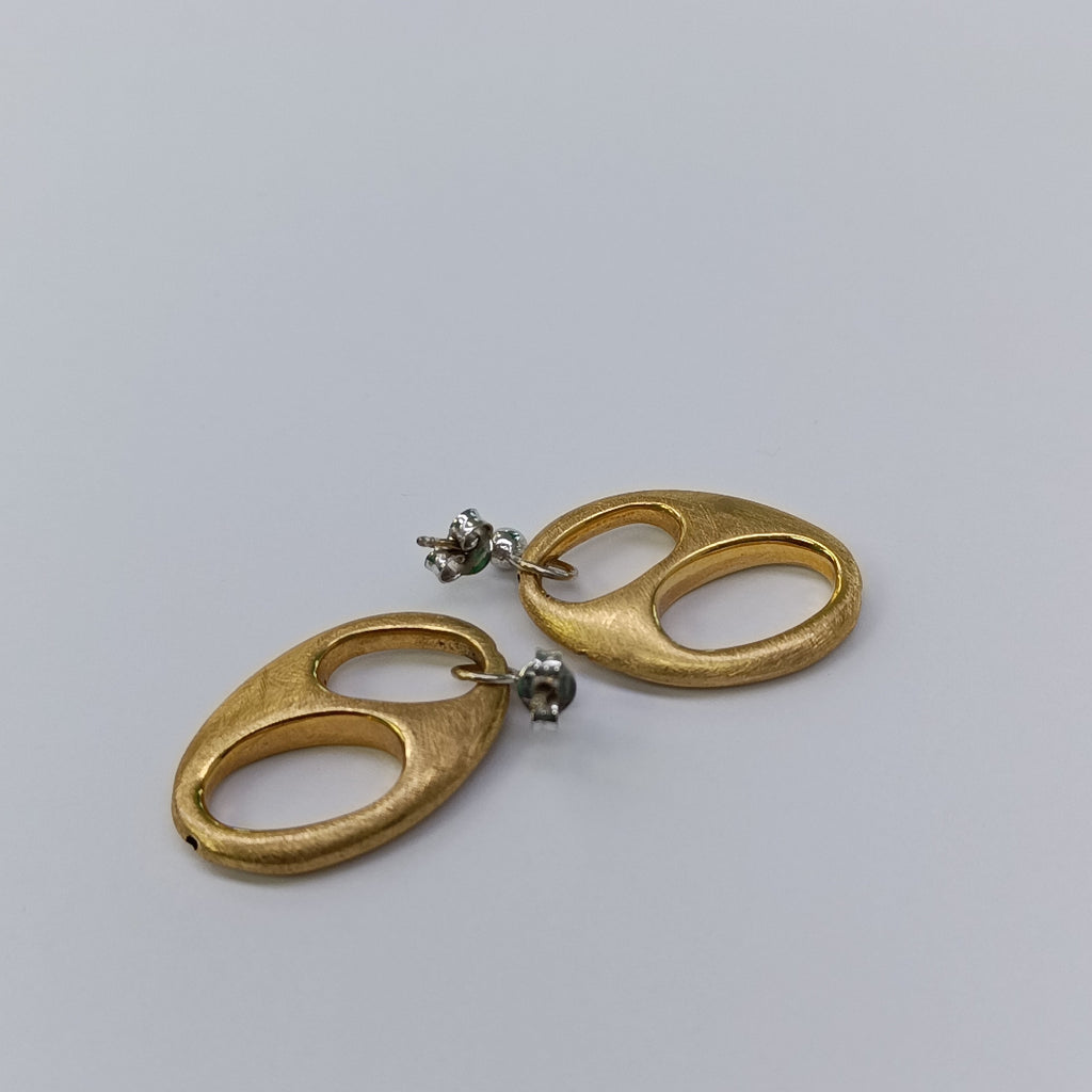 BROQUELES PAR ORO COMBINADO 14 K 4,50 GRMS (SEMINUEVO)