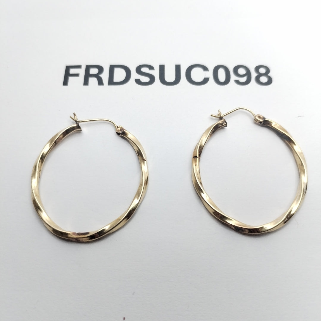 ARETES PAR ORO 10 K 2.6 GRMS (SEMINUEVO)
