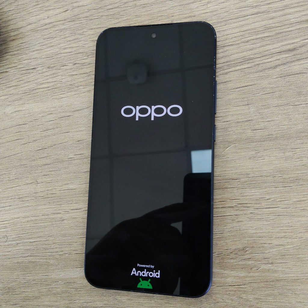 CELULAR OPPO RENO13 5G CPH2689 (2024) 512 GB 12 GB RAM (SEMINUEVO)