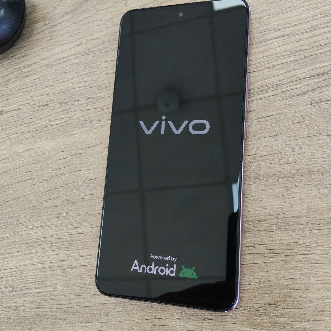 CELULAR VIVO V50 LITE V2441 (2025) 256 GB 8 GB RAM (SEMINUEVO)