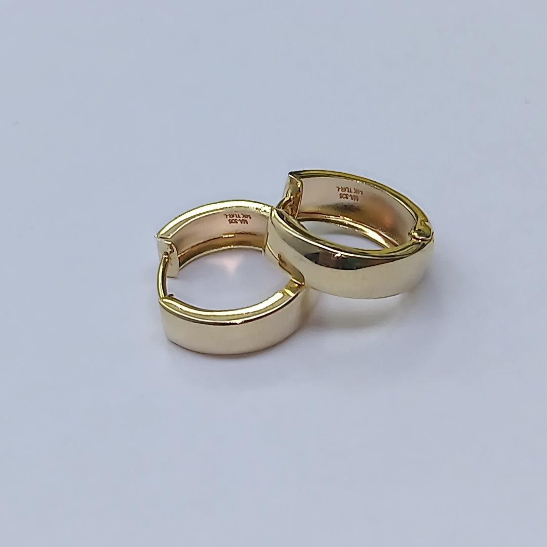 HUGGIES ORO 14K 1.8 (NUEVO)