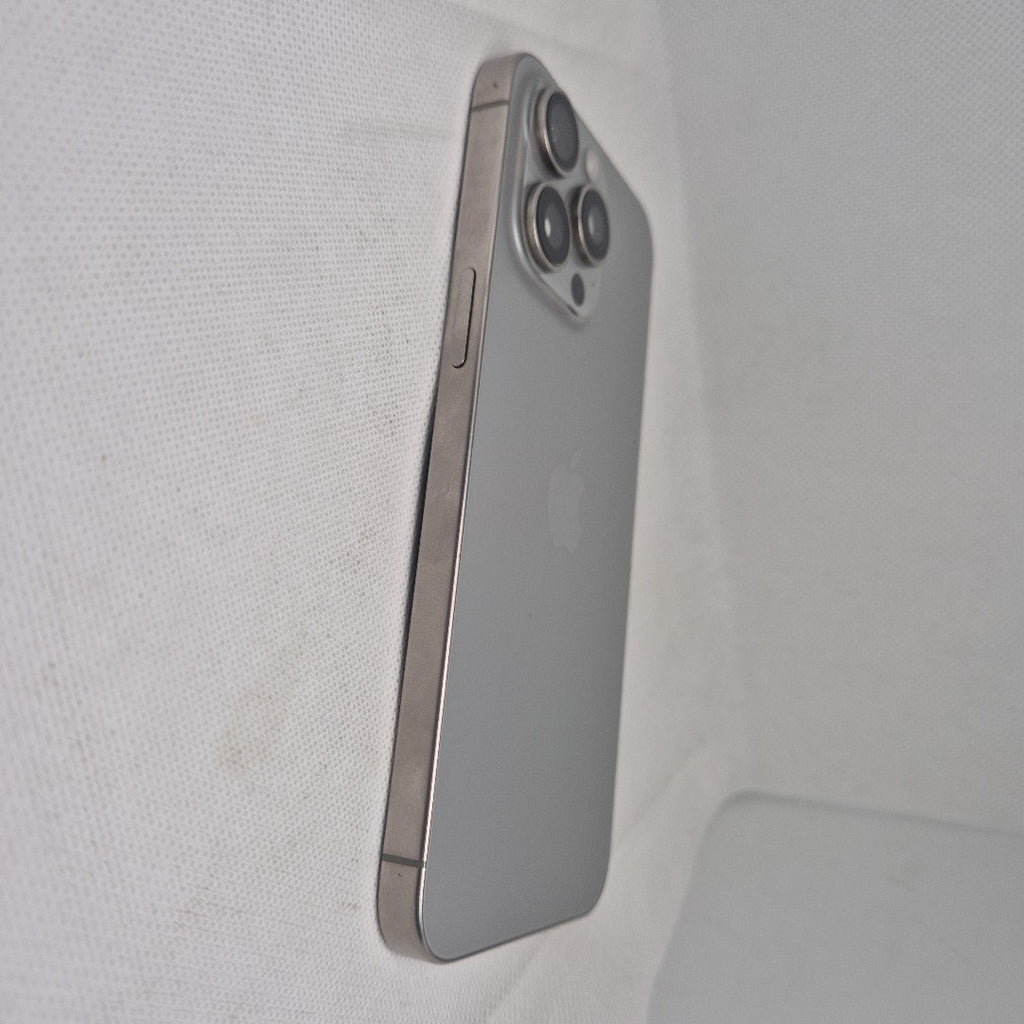 CELULAR APPLE IPHONE 15 PRO MAX A3105 (2023) 256 GB 8 GB RAM (SEMINUEVO)