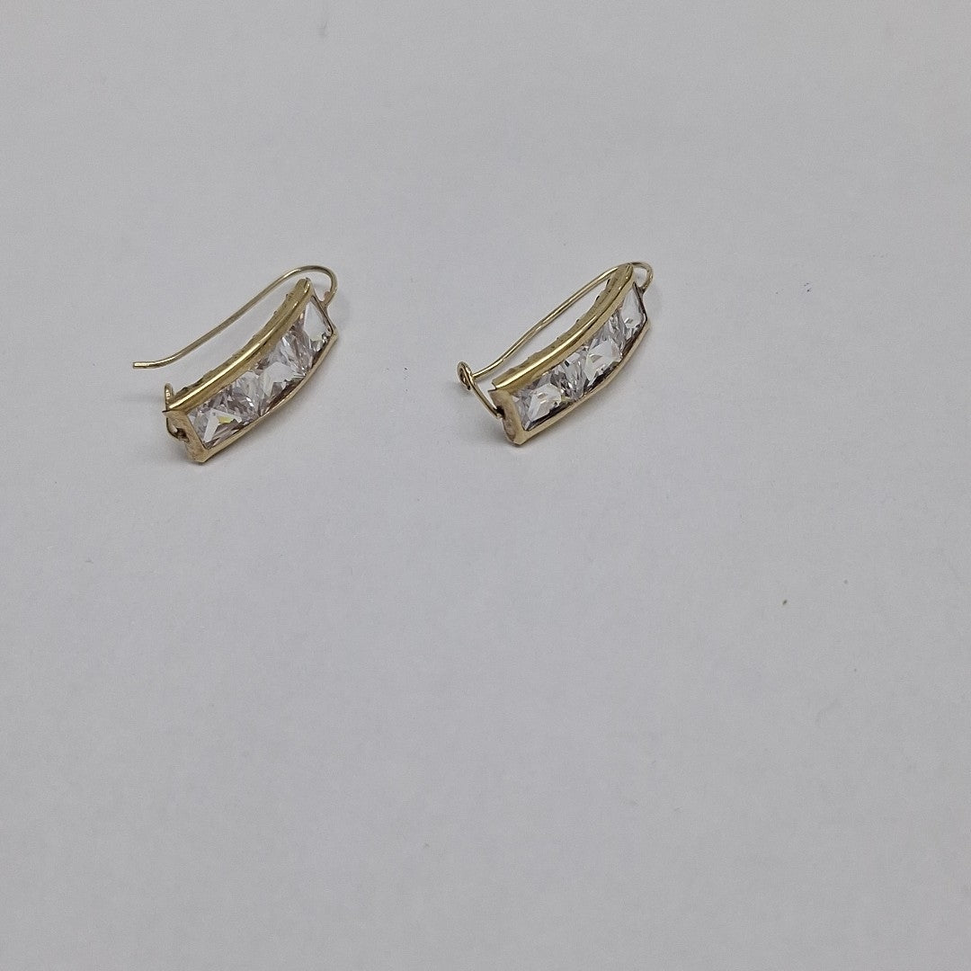 ARETES PAR ORO 10 K 2.8 GRMS (SEMINUEVO)