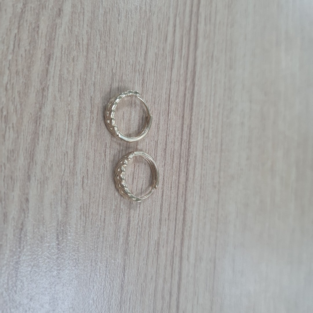HUGGIES ORO 14K 1.3 (NUEVO)