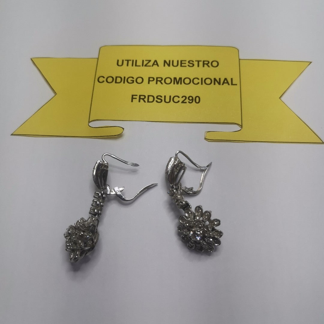 ARETES PAR ORO BLANCO 10 K 9.2 GRMS (SEMINUEVO)