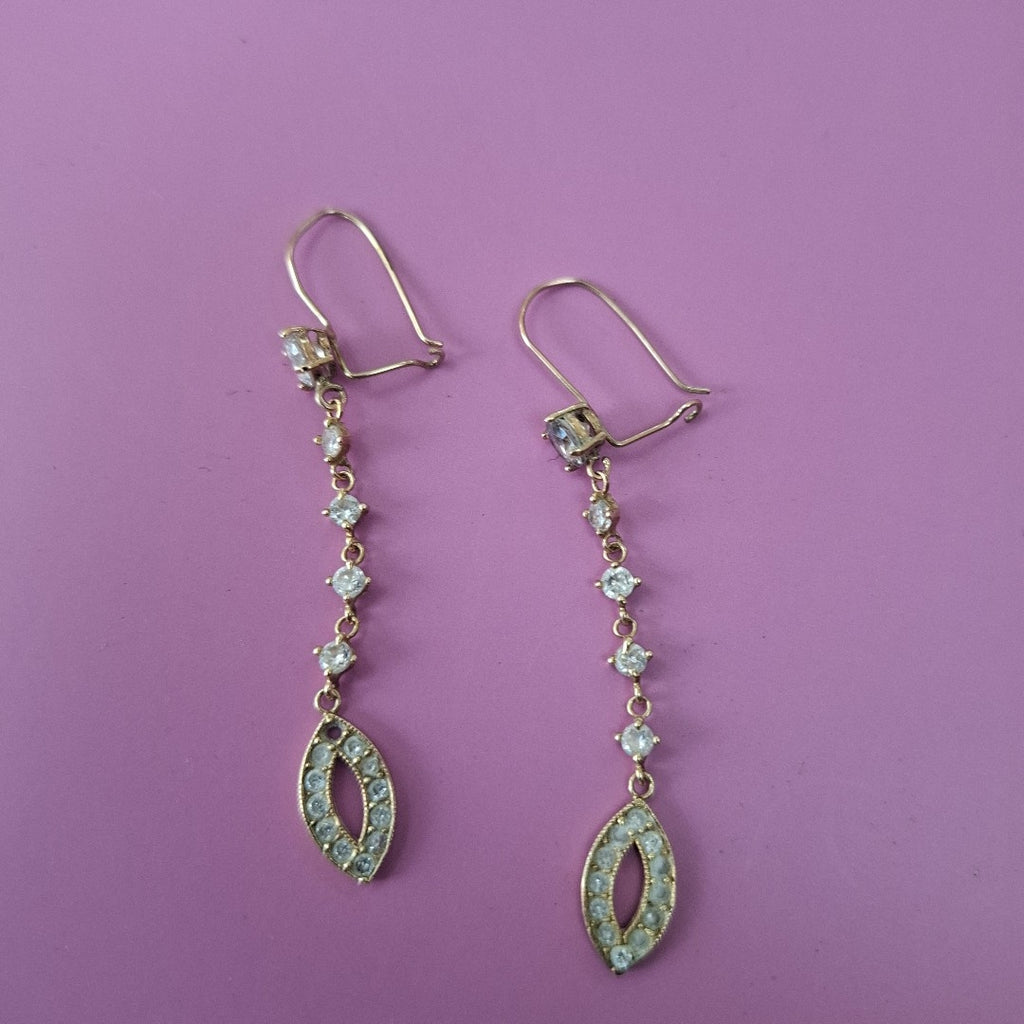 ARETES PAR ORO 10 K 2.9 GRMS (SEMINUEVO)