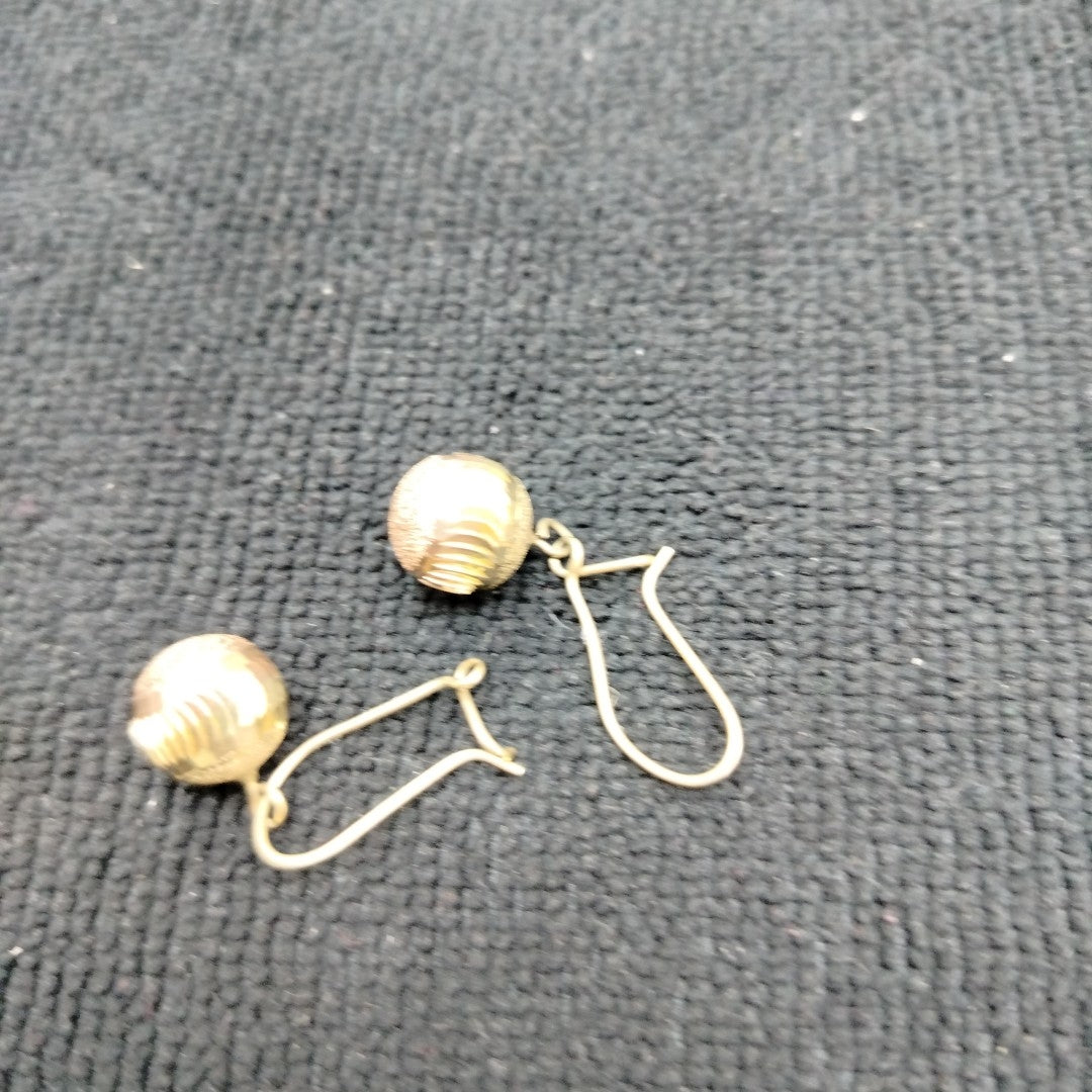 ARETES PAR ORO 10 K 3.2 GRMS (SEMINUEVO)