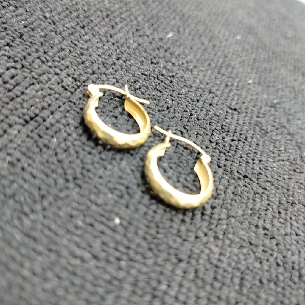 ARRACADAS PAR ORO 10 K 1.3 GRMS (SEMINUEVO)