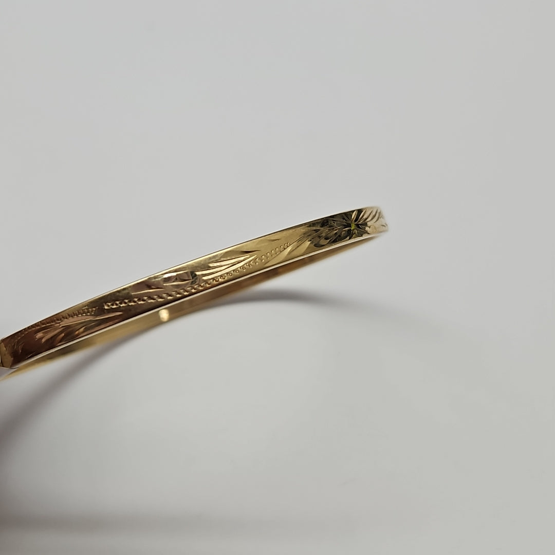 PULSERA RIGIDA ORO 10 K 4.6 GRMS (SEMINUEVO)