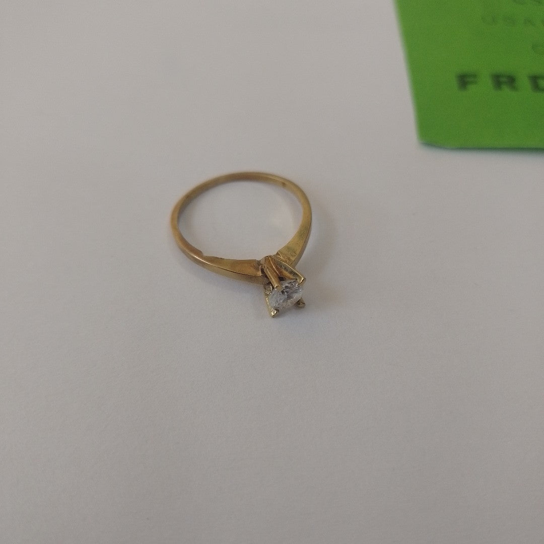 ANILLITO, SOLITARIO ORO 10 K 1.8 GRMS (SEMINUEVO)