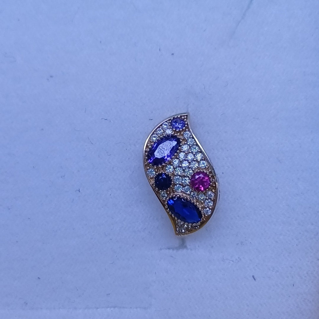 BROQUELES ORO 14K 3.9 (NUEVO)