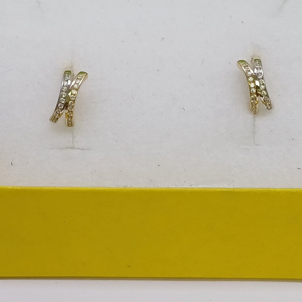 HUGGIES ORO 14K 2.2 (NUEVO)