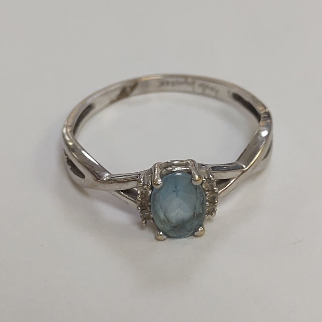 ANILLITO ORO BLANCO 14 K 2.4 GRMS (SEMINUEVO)