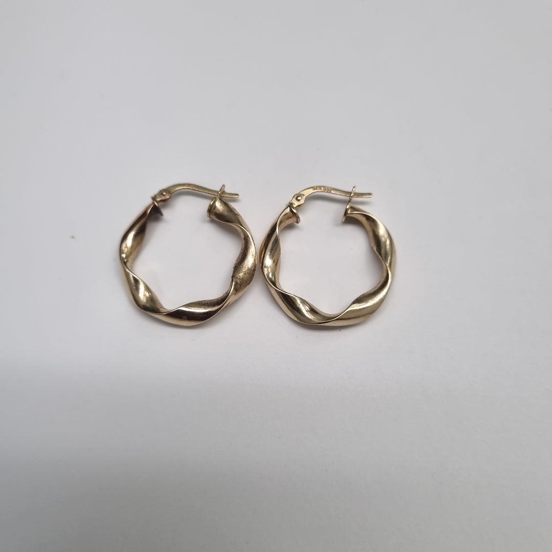 ARRACADAS PAR ORO 10 K 1.7 GRMS (SEMINUEVO)