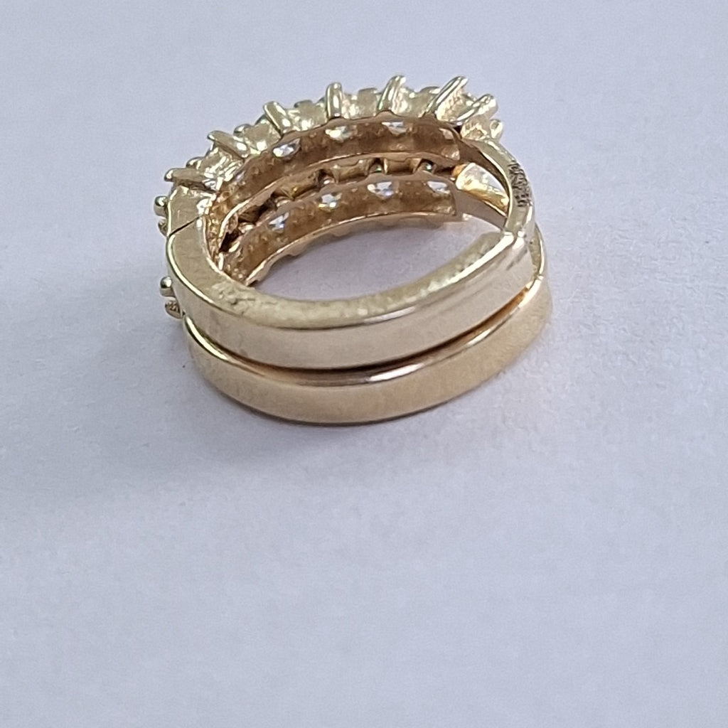 HUGGIES ORO 14K 1.6 (NUEVO)