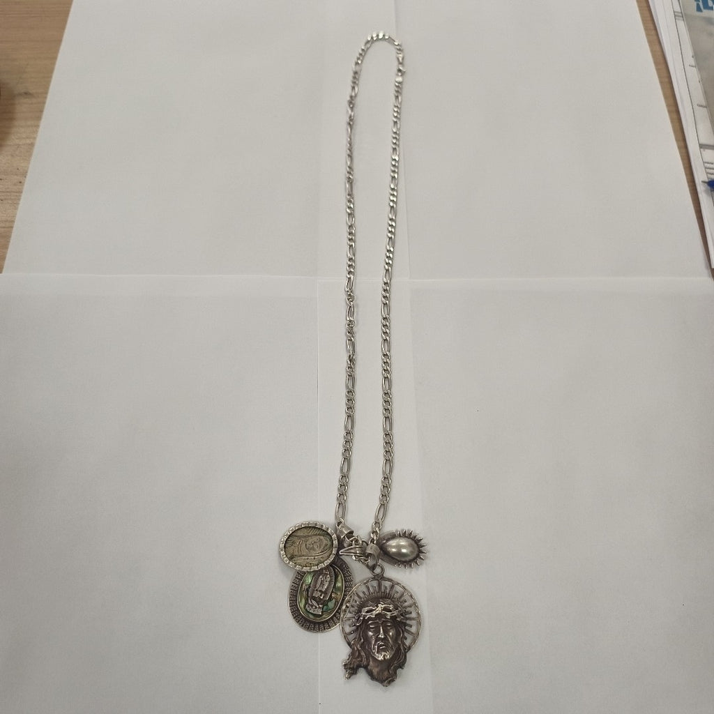 CADENA, DIJE PLATA 52.2 GRMS (SEMINUEVO)