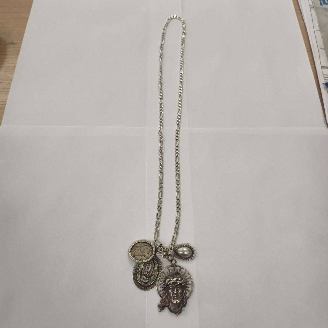 CADENA, DIJE PLATA 52.2 GRMS (SEMINUEVO)
