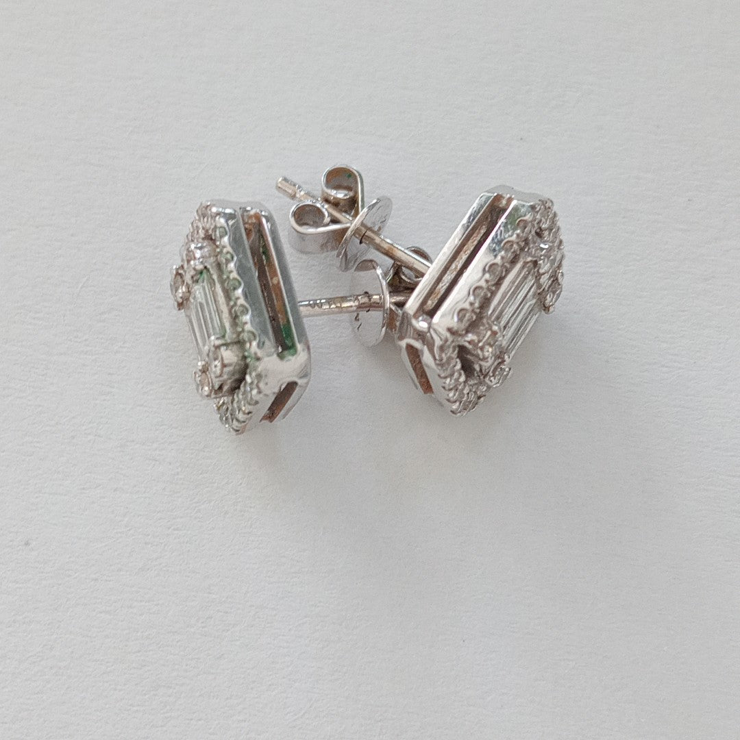 ARETES PAR ORO BLANCO 10 K 3.6 GRMS (SEMINUEVO)