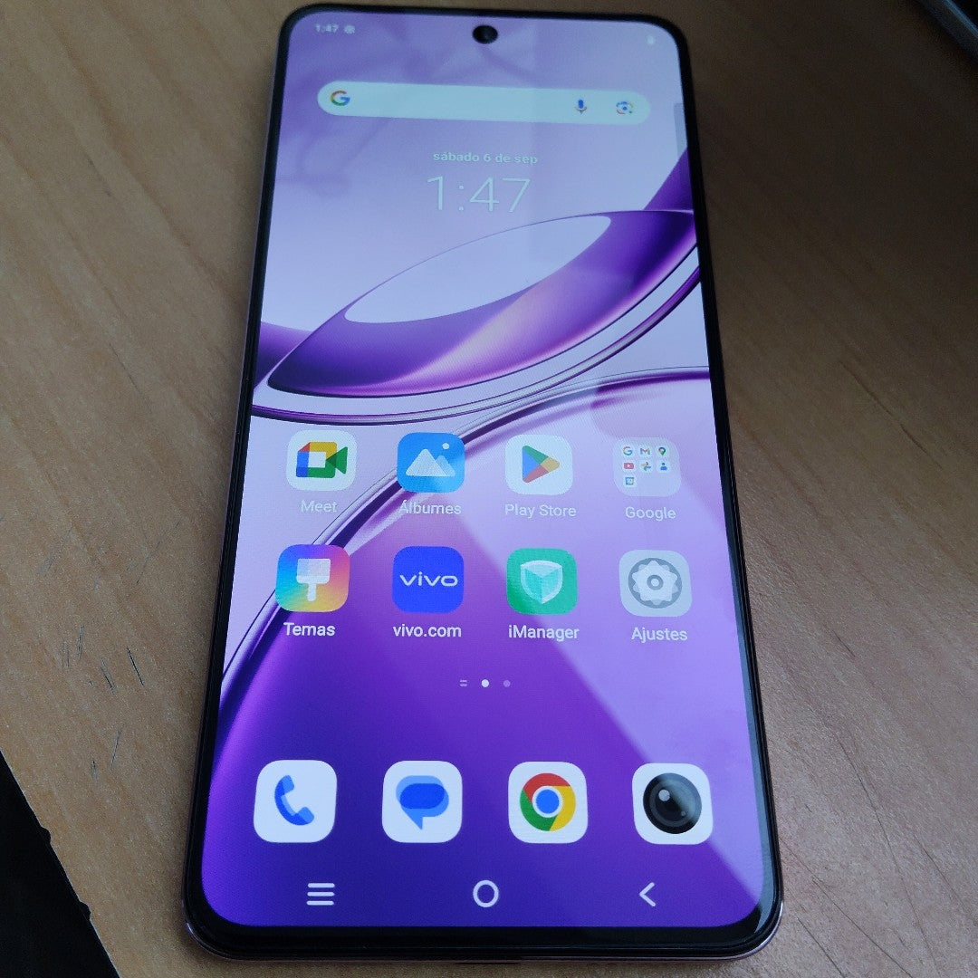 CELULAR VIVO V50 LITE V2441 (2025) 256 GB 8 GB RAM (SEMINUEVO)