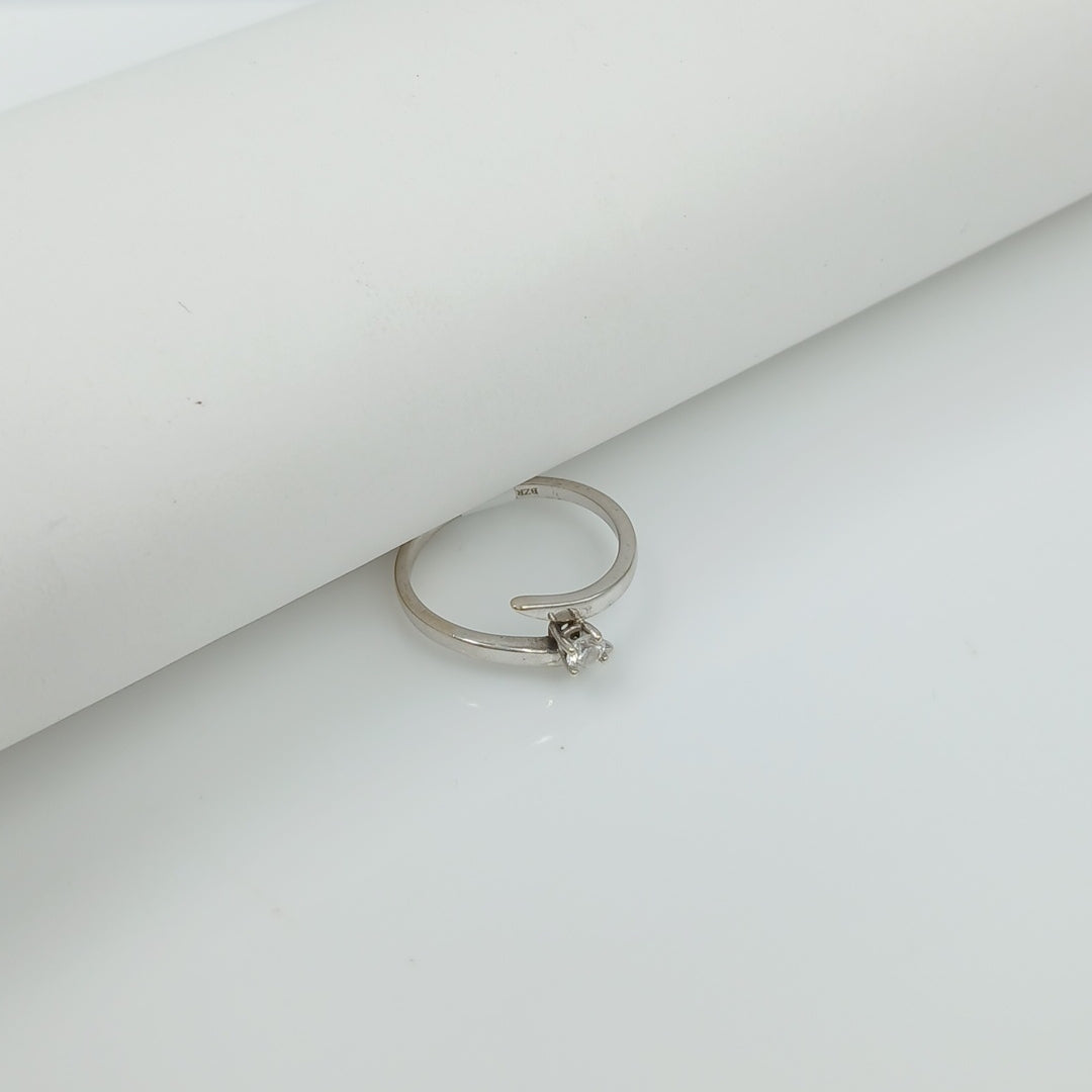 ANILLITO ORO BLANCO 14 K 2.4 GRMS (SEMINUEVO)