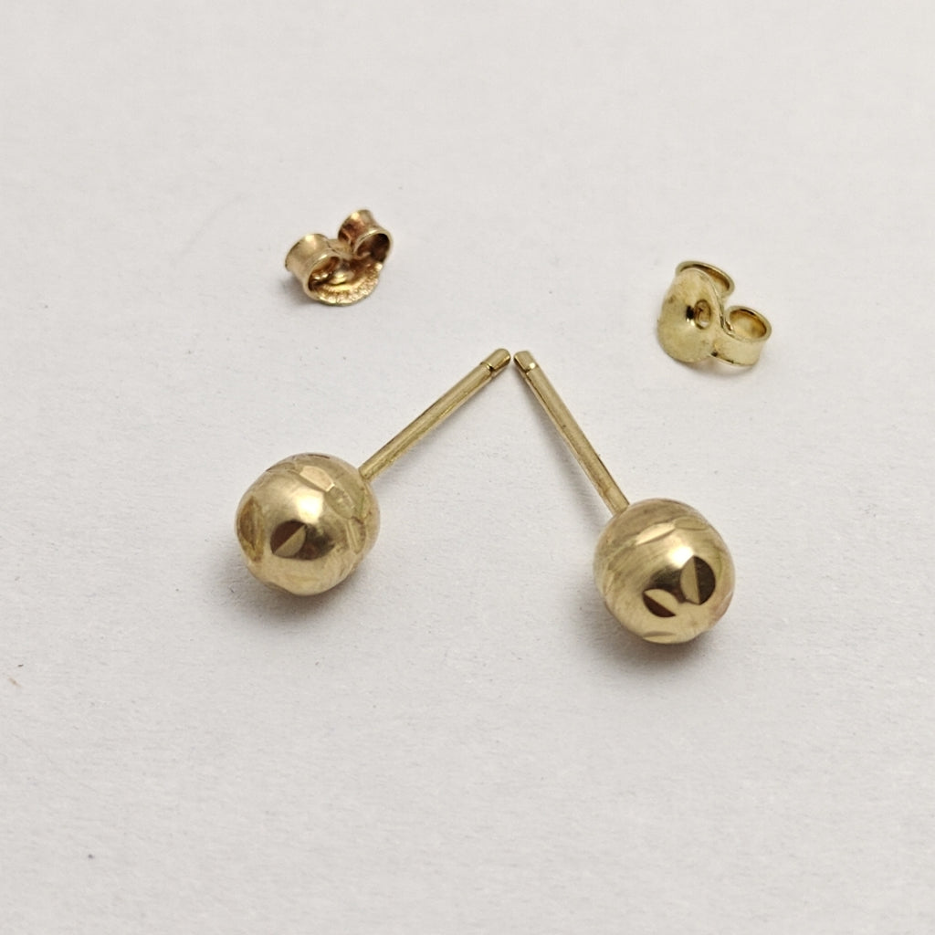 BROQUELES PAR ORO 14 K 0,90 GRMS (SEMINUEVO)