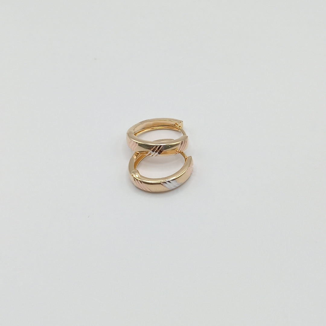 HUGGIES ORO 14K 1.8 (NUEVO)