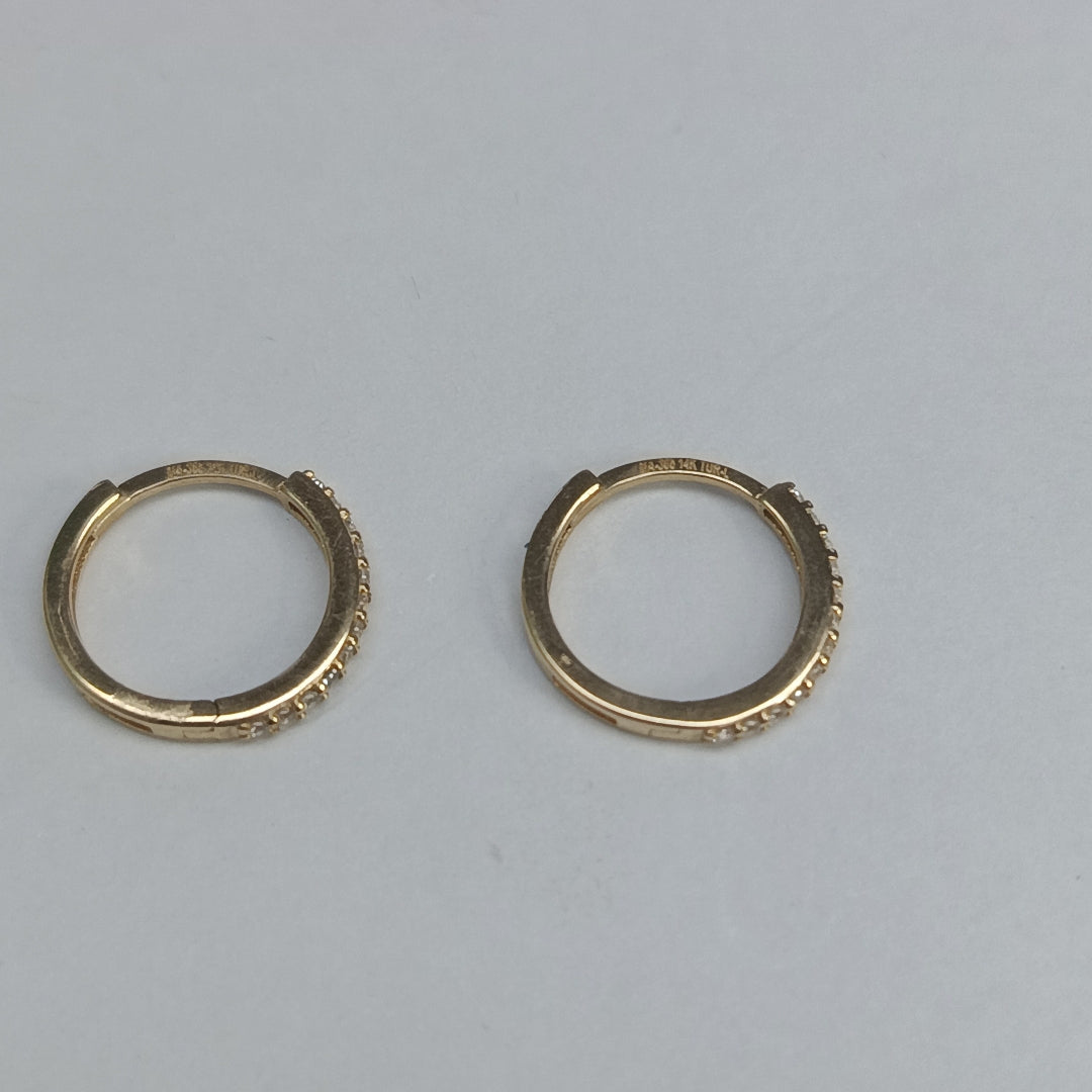 HUGGIES ORO 14K 1.1 (NUEVO)