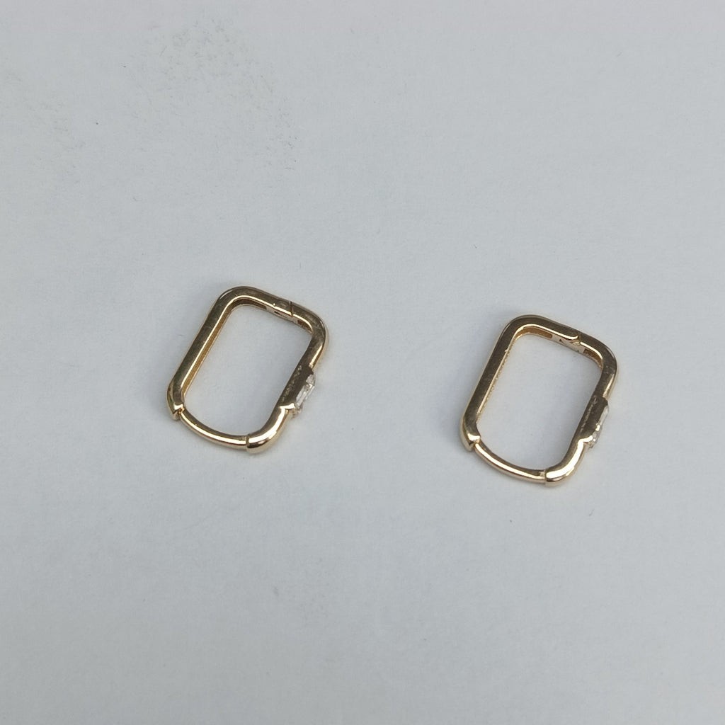 HUGGIES ORO 14K 1.4 (NUEVO)