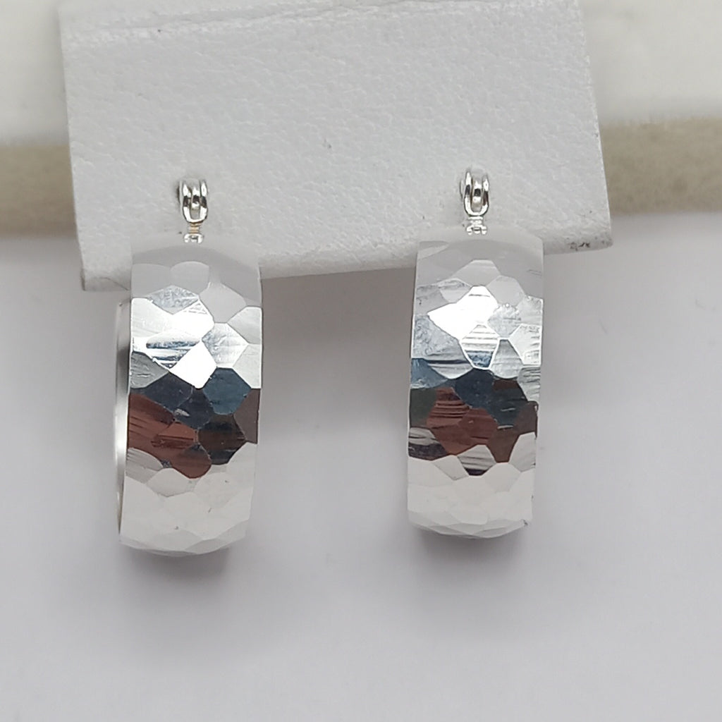 ARETES ARRACADAS FACETADAS PLATA .925 2.8 GR (NUEVO)
