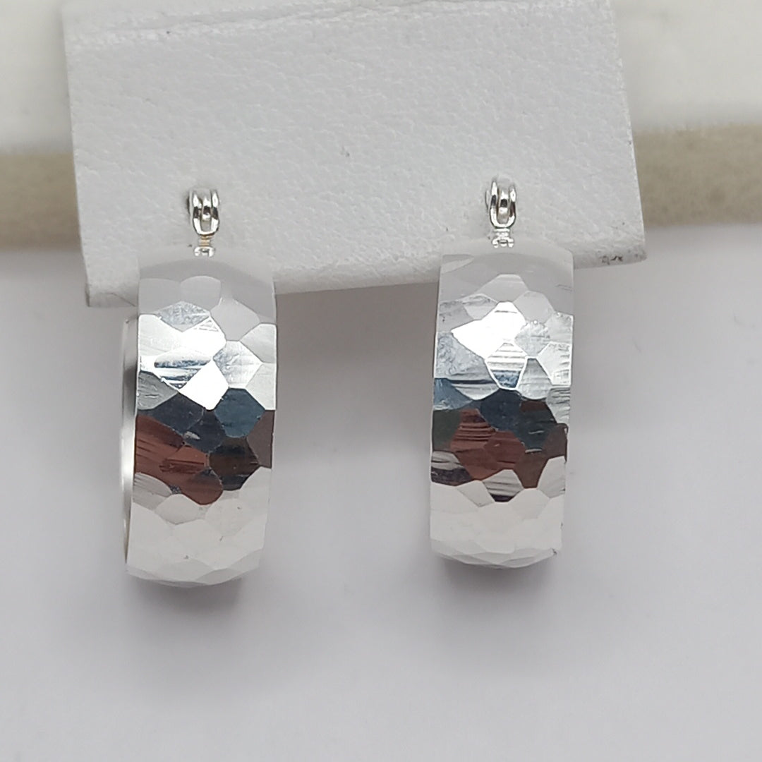 ARETES ARRACADAS FACETADAS PLATA .925 2.8 GR (NUEVO)
