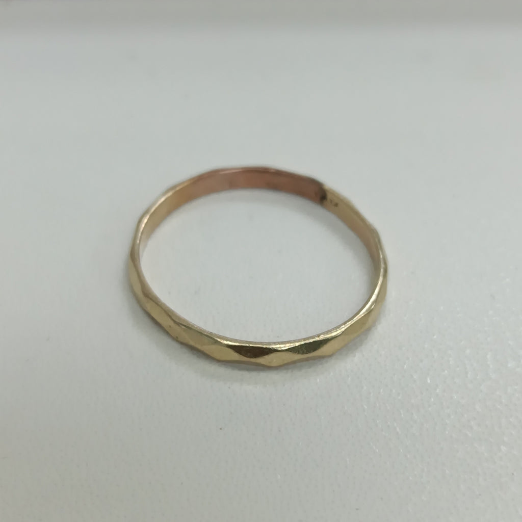 ANILLITO ORO 14 K 1.4 GRMS (SEMINUEVO)