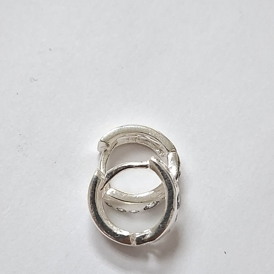 ARRACADAS C/CIRCONIAS PLATA .925 2.4 GR (NUEVO)