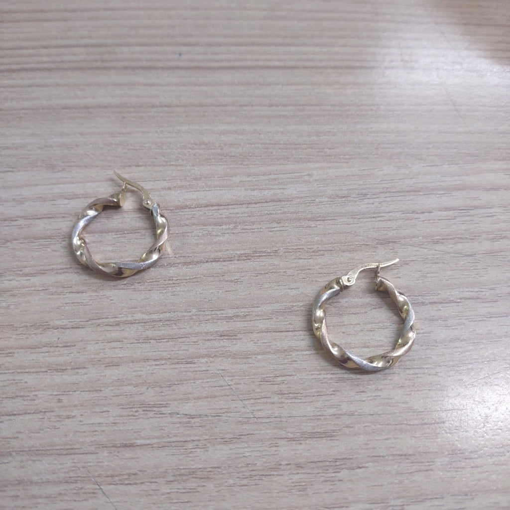 ARRACADAS PAR ORO 10 K 1.5 GRMS (SEMINUEVO)