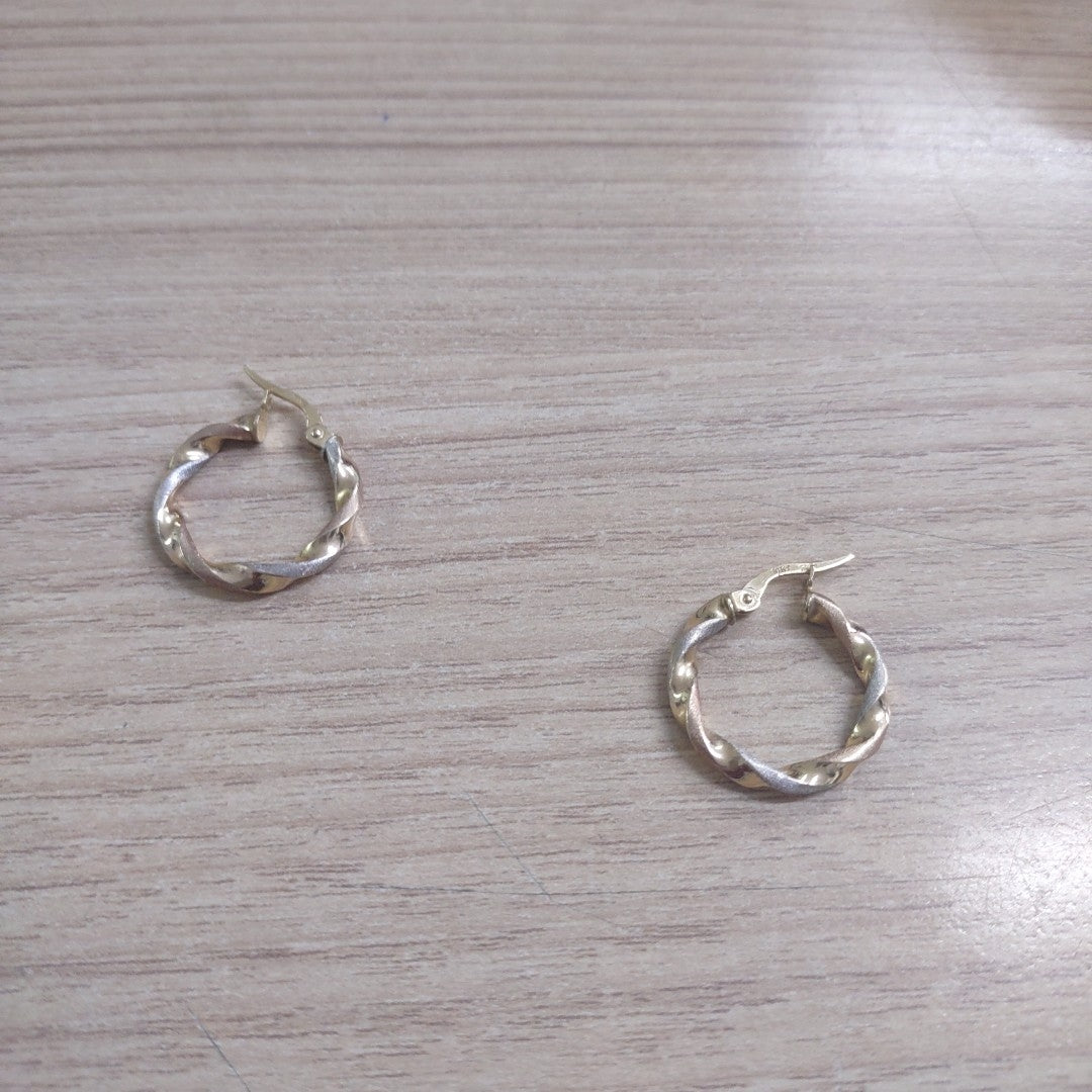 ARRACADAS PAR ORO 10 K 1.5 GRMS (SEMINUEVO)