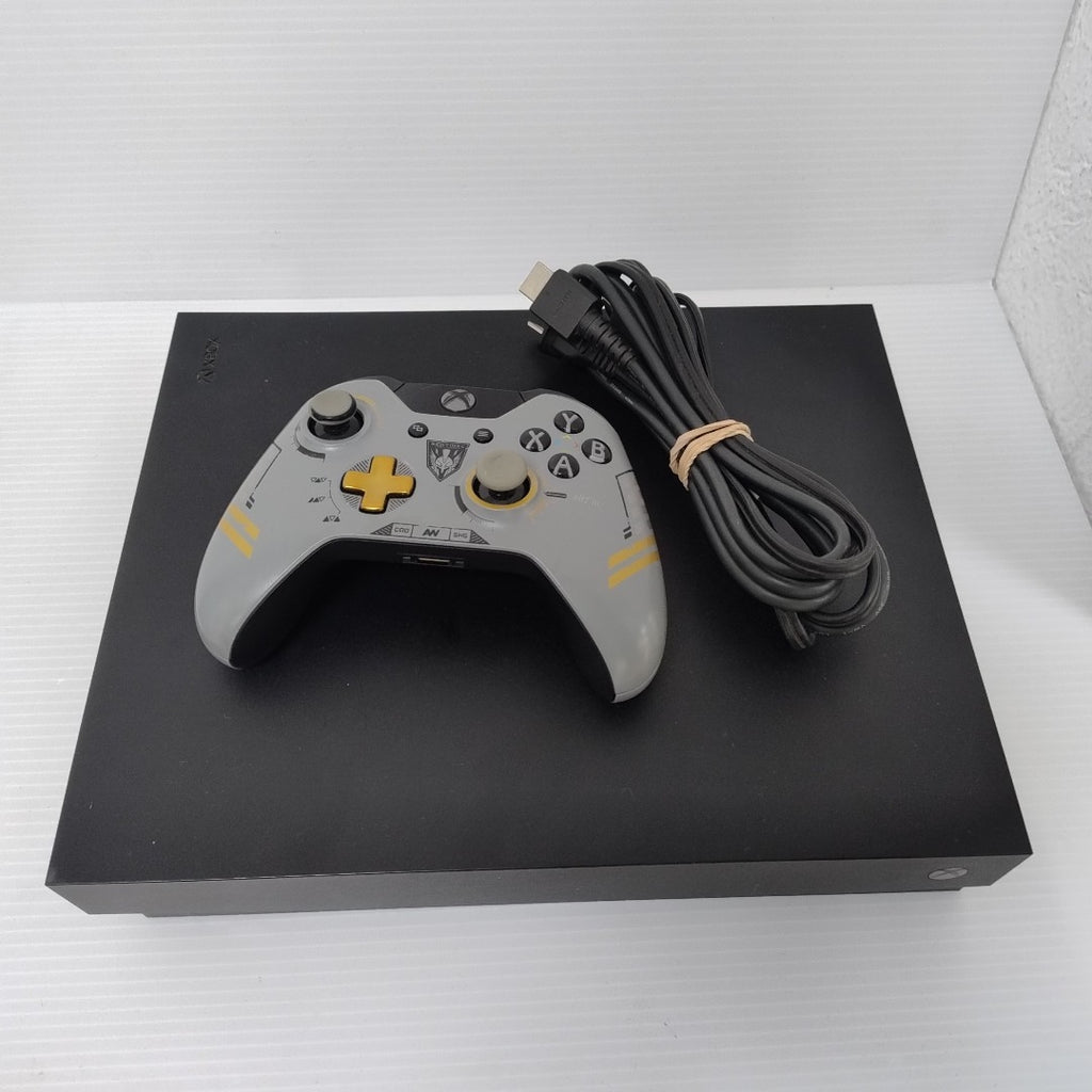 CONSOLA DE VIDEOJUEGO MICROSOFT XBOX ONE X 1 TB (SEMINUEVO)