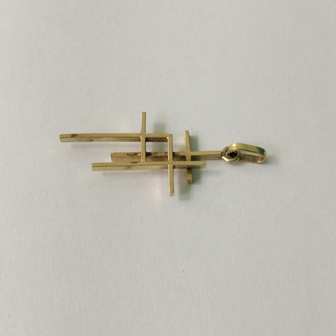 CRUZ ORO 14 K 2.4 GRMS (SEMINUEVO)