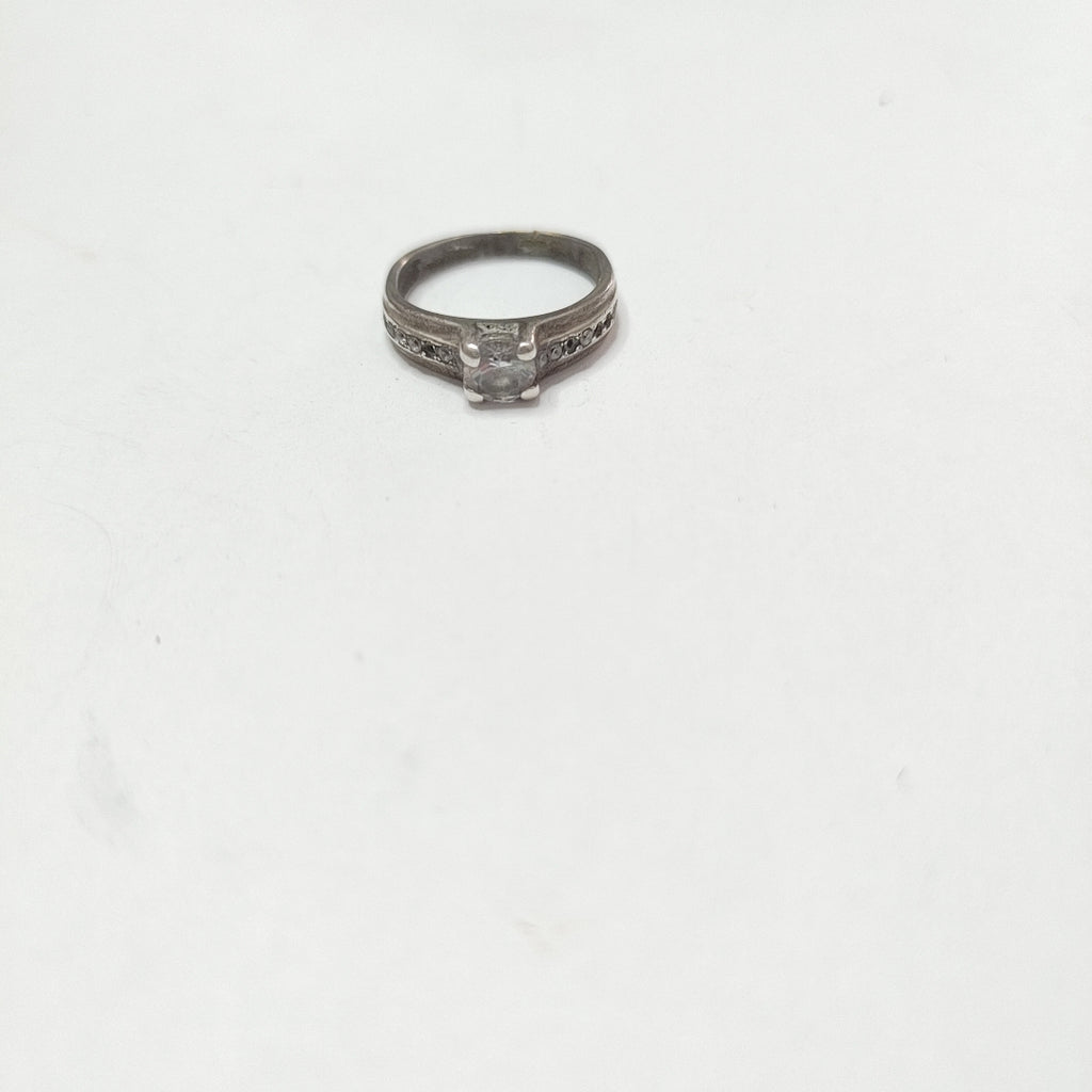 ANILLITO PLATA 2.6 GRMS (SEMINUEVO)