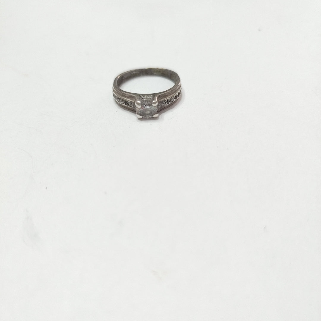 ANILLITO PLATA 2.6 GRMS (SEMINUEVO)