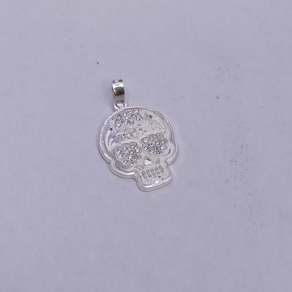 DIJE CALAVERA CON CIRCONIAS PLATA .925 2.5 GR (NUEVO)