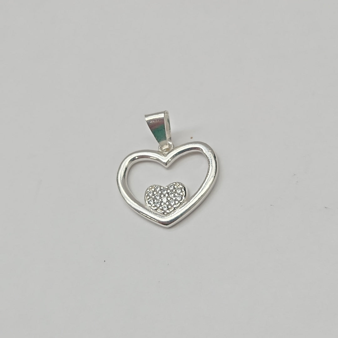 DIJE CORAZON C/CIRCONIAS PLATA .925 2.5 GR (NUEVO)
