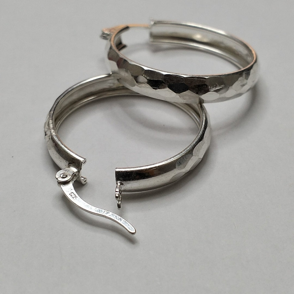 ARETES ARRACADAS FACETADAS PLATA .925 2.6 GR (NUEVO)