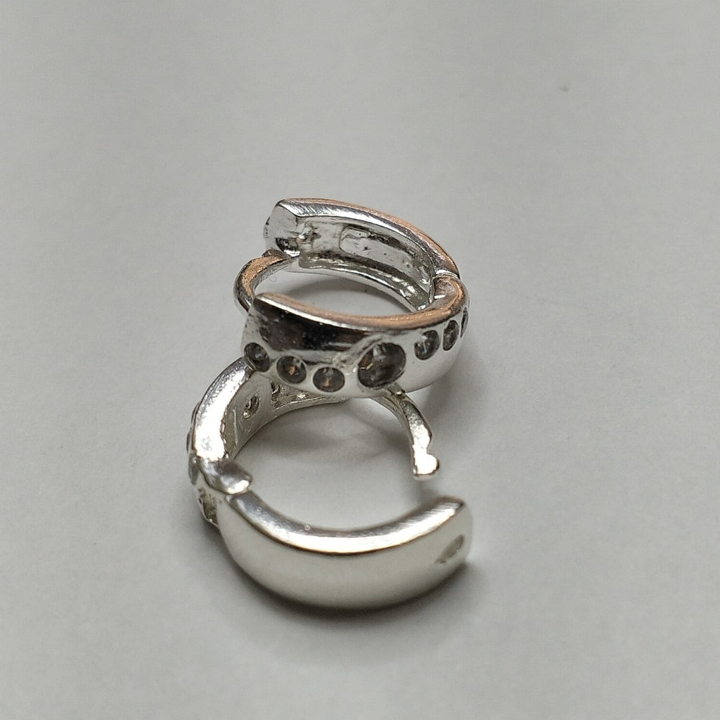 ARRACADAS C/CIRCONIAS PLATA .925 2.4 GR (NUEVO)