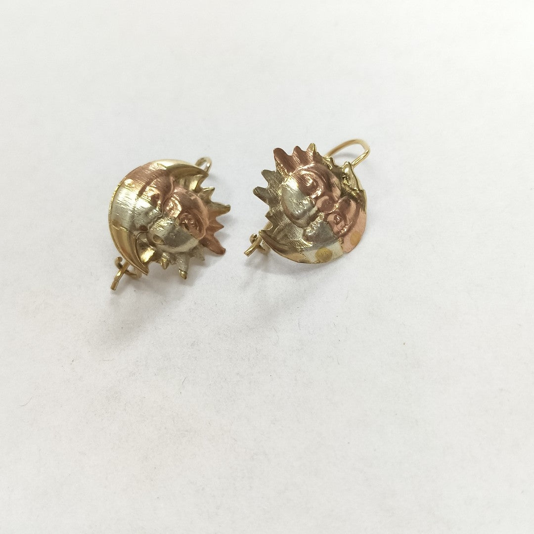 ARETES PAR ORO 8 K 1.4 GRMS (SEMINUEVO)