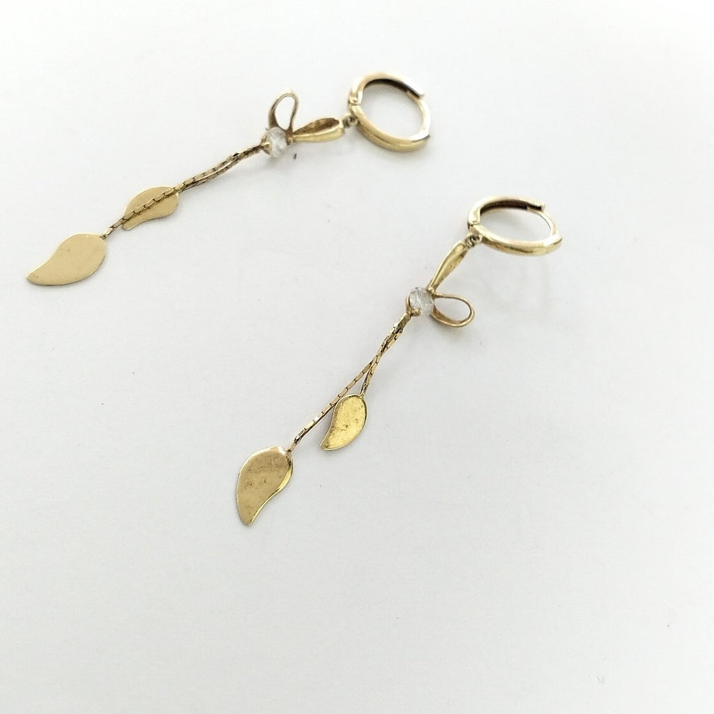 ARETES PAR ORO 14 K 2.6 GRMS (SEMINUEVO)