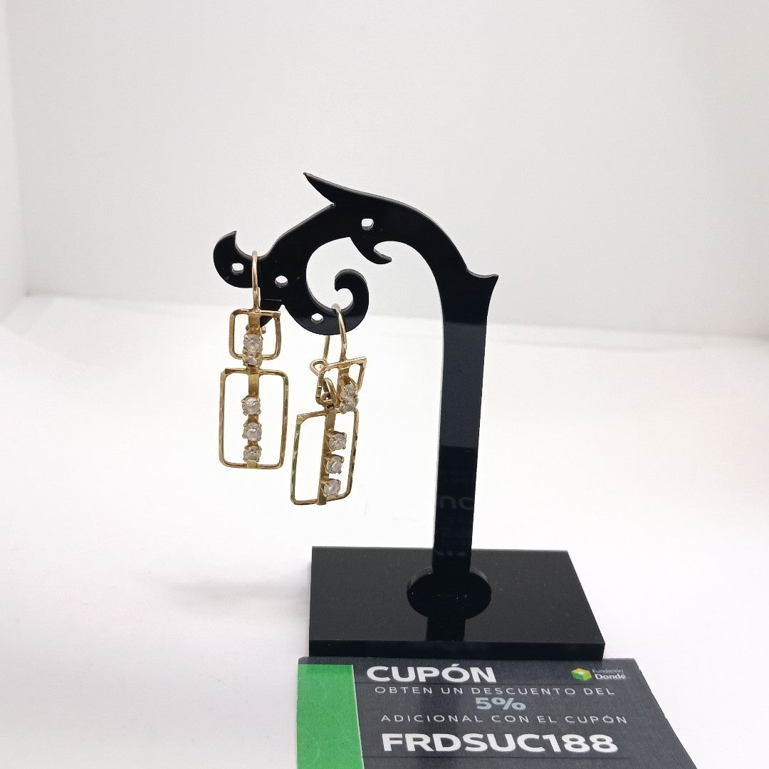 ARETES PAR ORO 10 K 3.8 GRMS (SEMINUEVO)