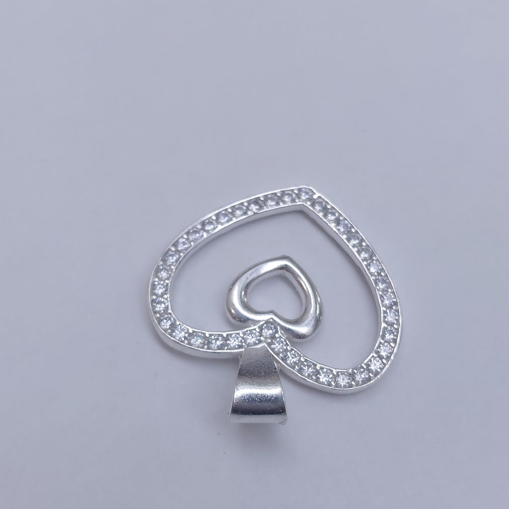 DIJE CORAZON C/CIRCONIAS PLATA .925 2.7 GR (NUEVO)