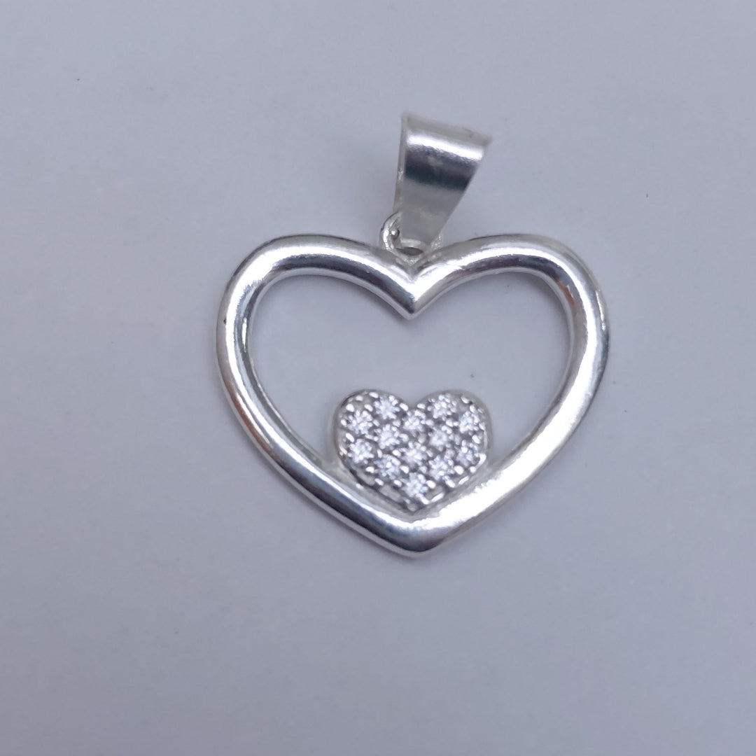 DIJE CORAZON C/CIRCONIAS PLATA .925 2.6 GR (NUEVO)