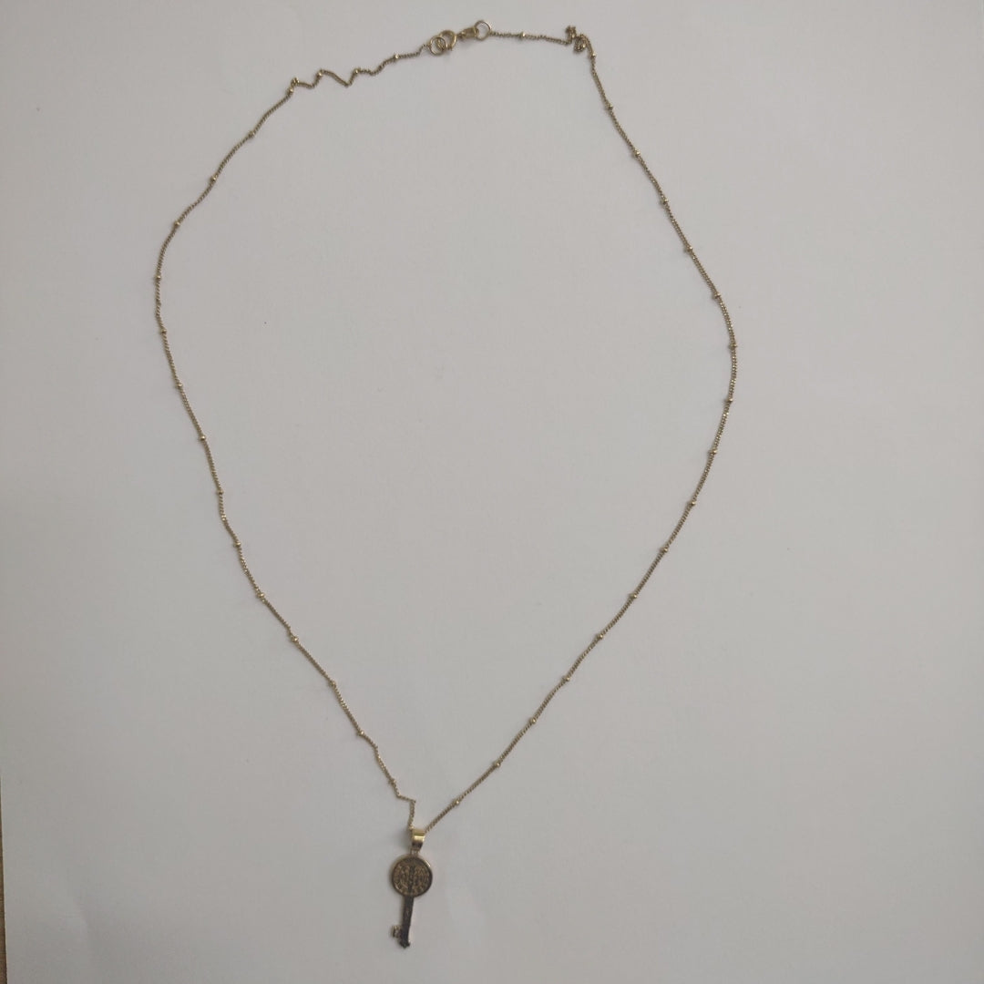CADENA, DIJE ORO 14 K 2.9 GRMS (SEMINUEVO)