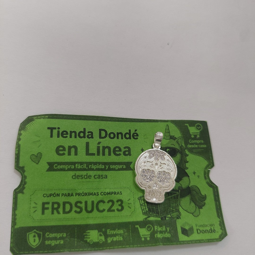 DIJE CALAVERA CON CIRCONIAS PLATA .925 2.5 GR (NUEVO)