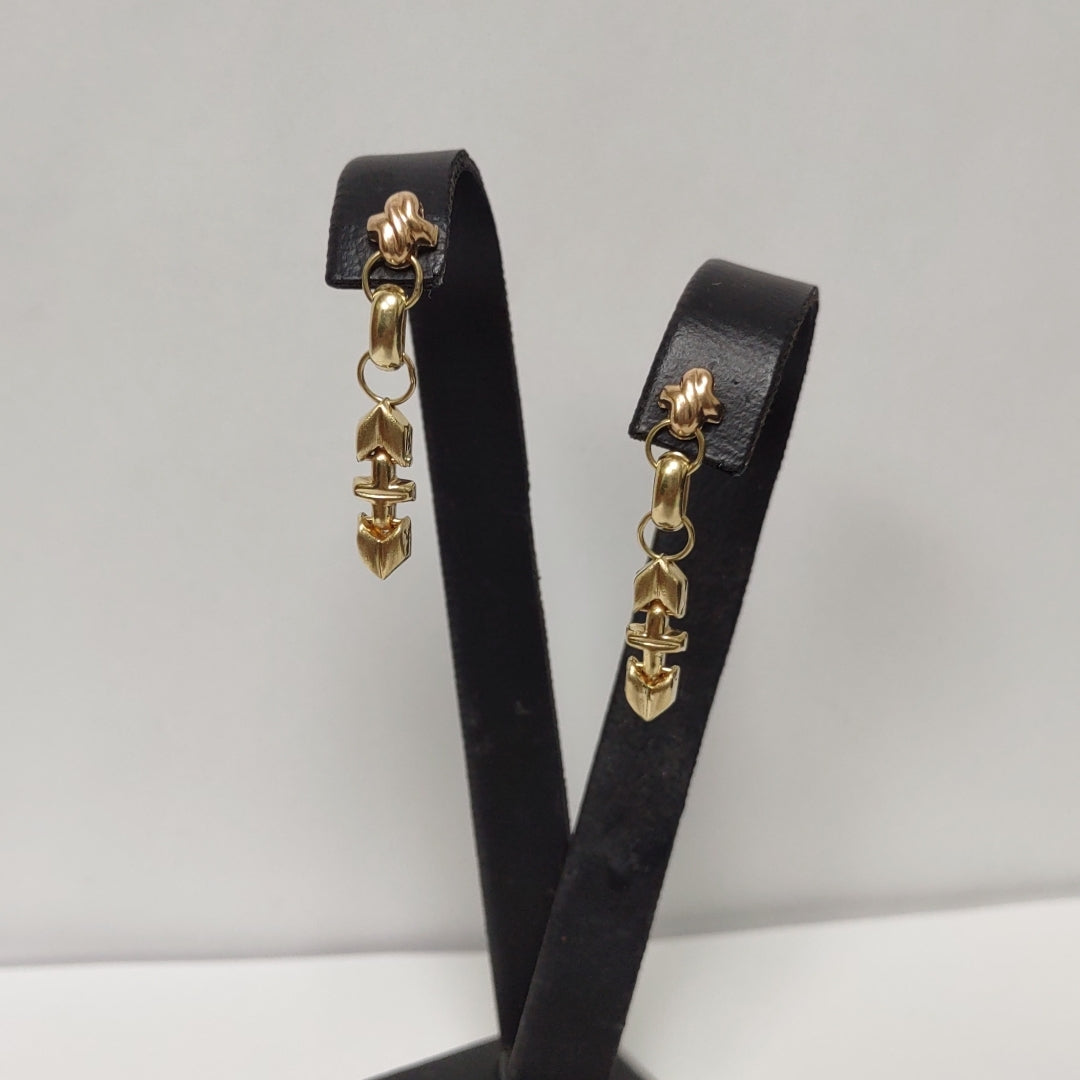 ARETES PAR ORO 14 K 2.9 GRMS (SEMINUEVO)